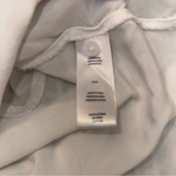 beachlunchlounge White Button Down Shirt, soft lightweight classic sz L - Picture 8 of 8